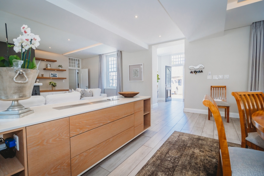 5 Bedroom Property for Sale in Glenwood Western Cape